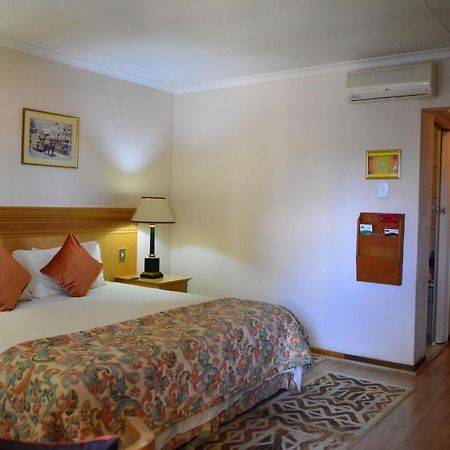Shamrock Arms Guest alojamiento Waterval Boven Exterior foto