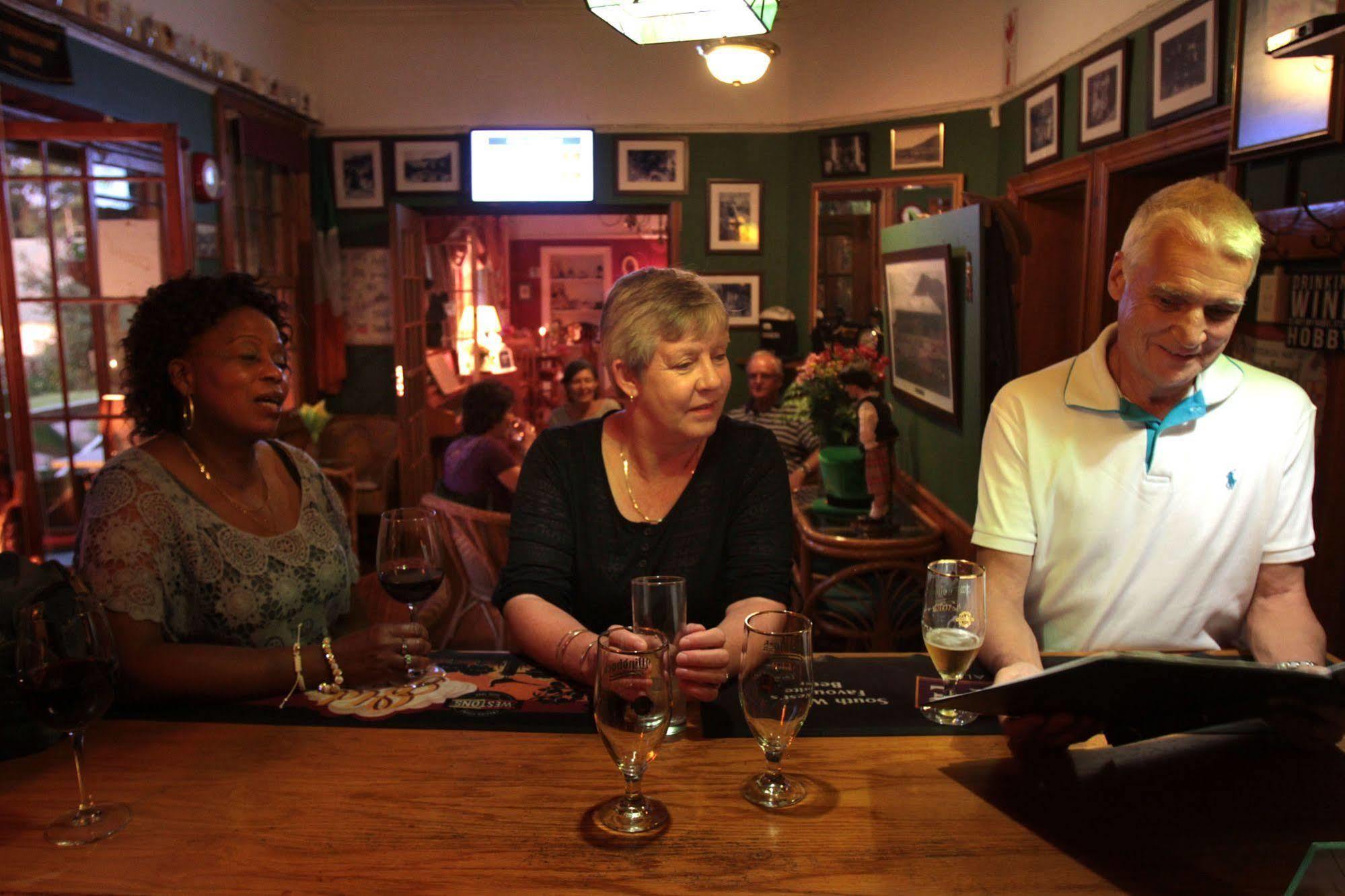 Shamrock Arms Guest alojamiento Waterval Boven Exterior foto